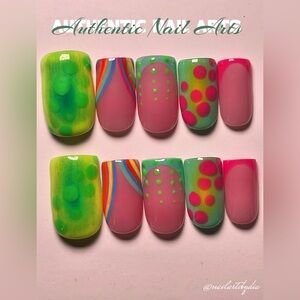 Neon Dot & Rainbow Press-On Nail Set - Pink, Green, Yellow
